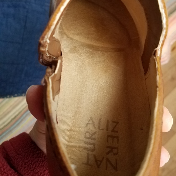 Naturalizer Zarie Tan Leather Bootie 7.5 - Picture 8 of 12